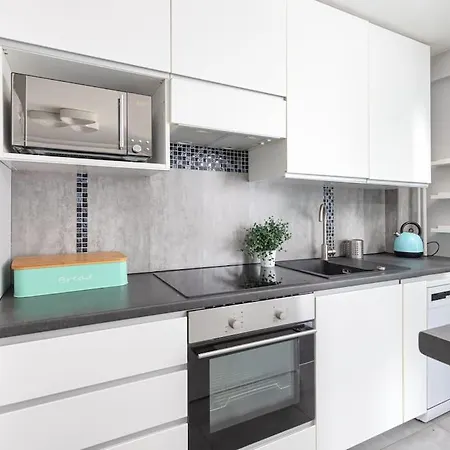 Ecru City Center Premium Wwa17 Apartmán *