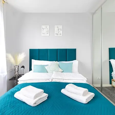 Ecru City Center Premium Wwa17 Apartman *